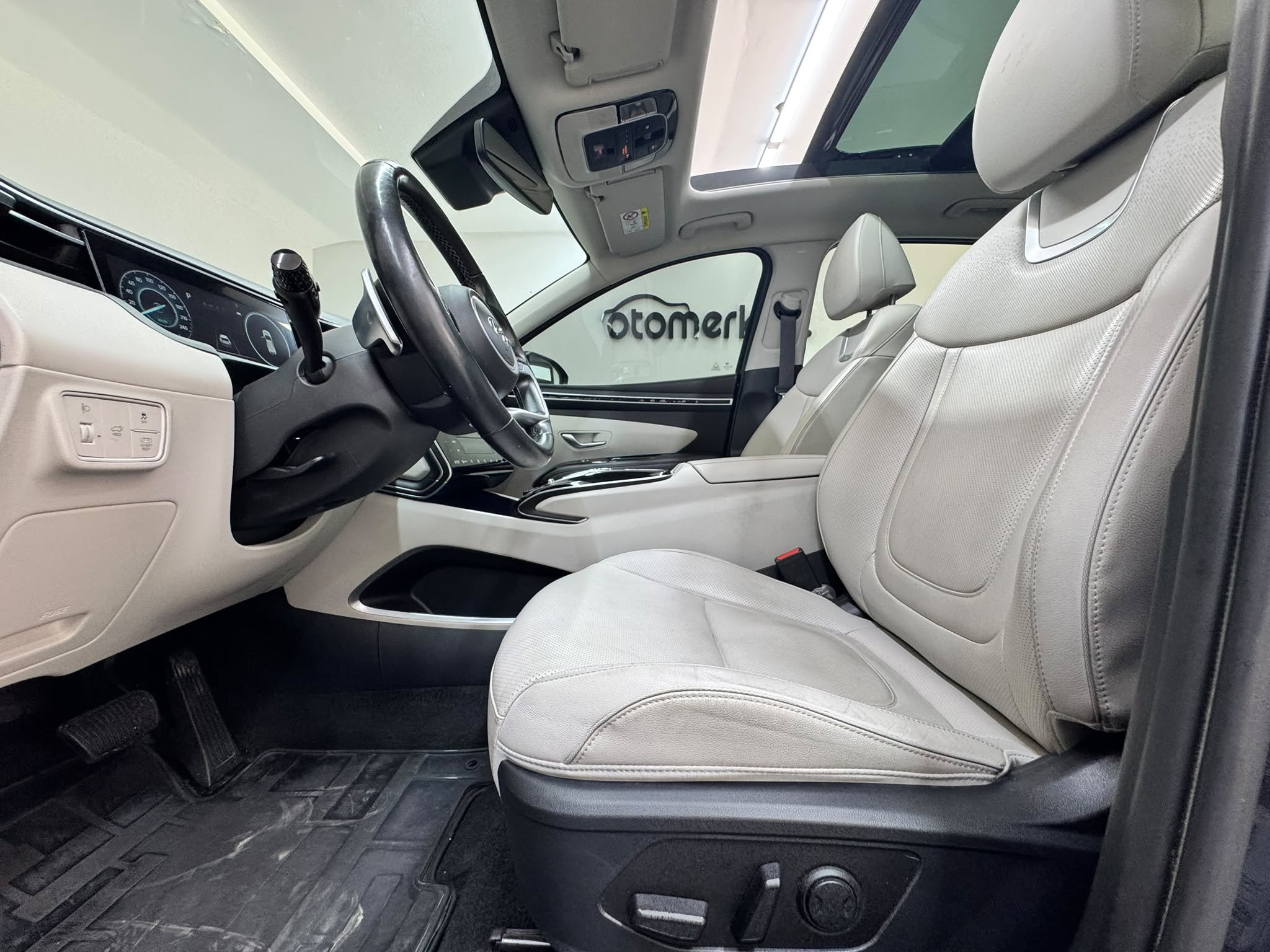 HYUNDAI TUCSON 25